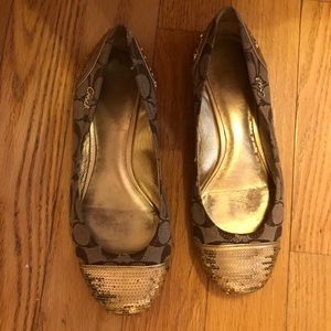 Coach flats